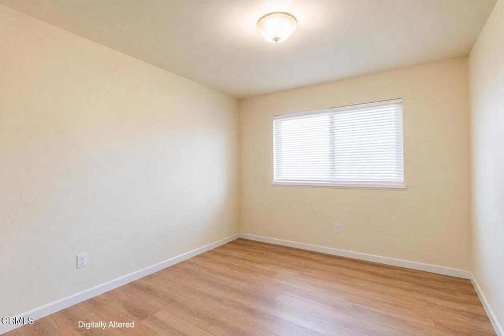 1072 E Chestnut Street Property Photo 15