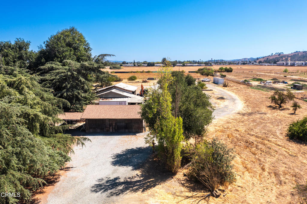 320 Kirby Avenue Property Photo