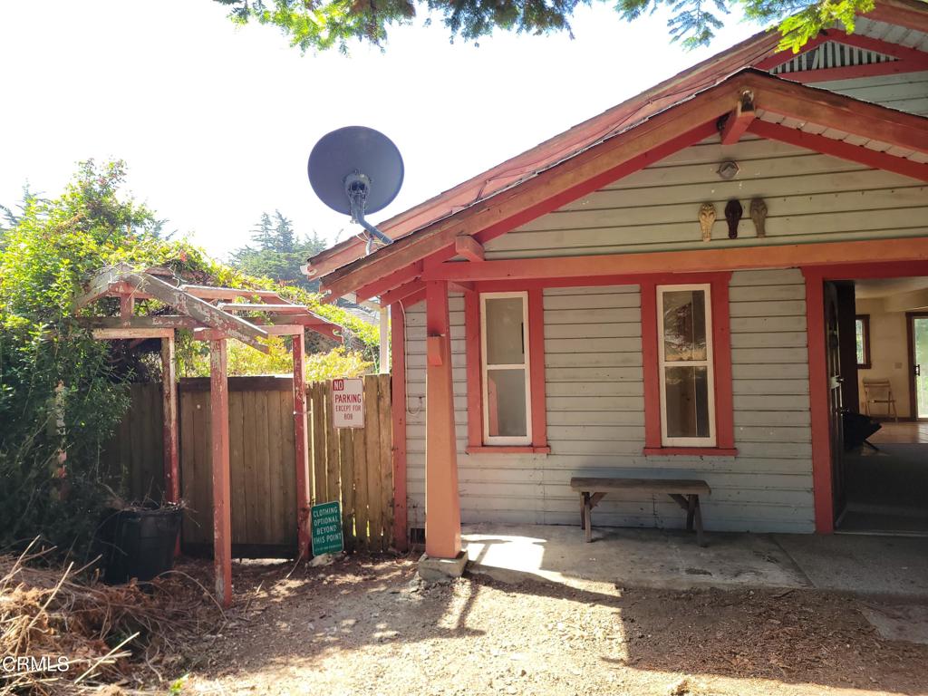 43751 Crispin Road Property Photo 1