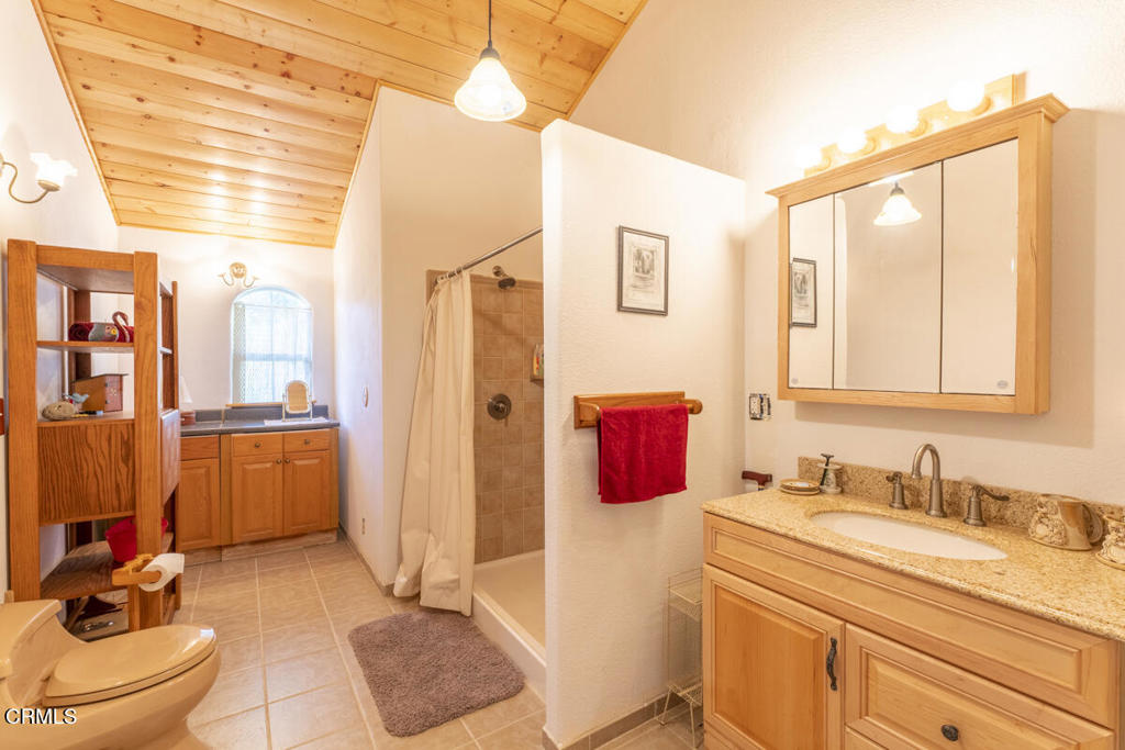 67951 N Hwy 101 Property Photo 16