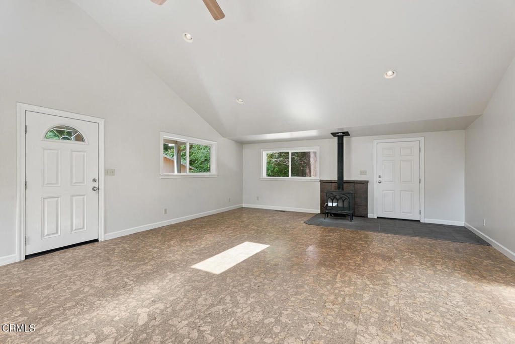 32800 Albion Ridge Road Property Photo 6