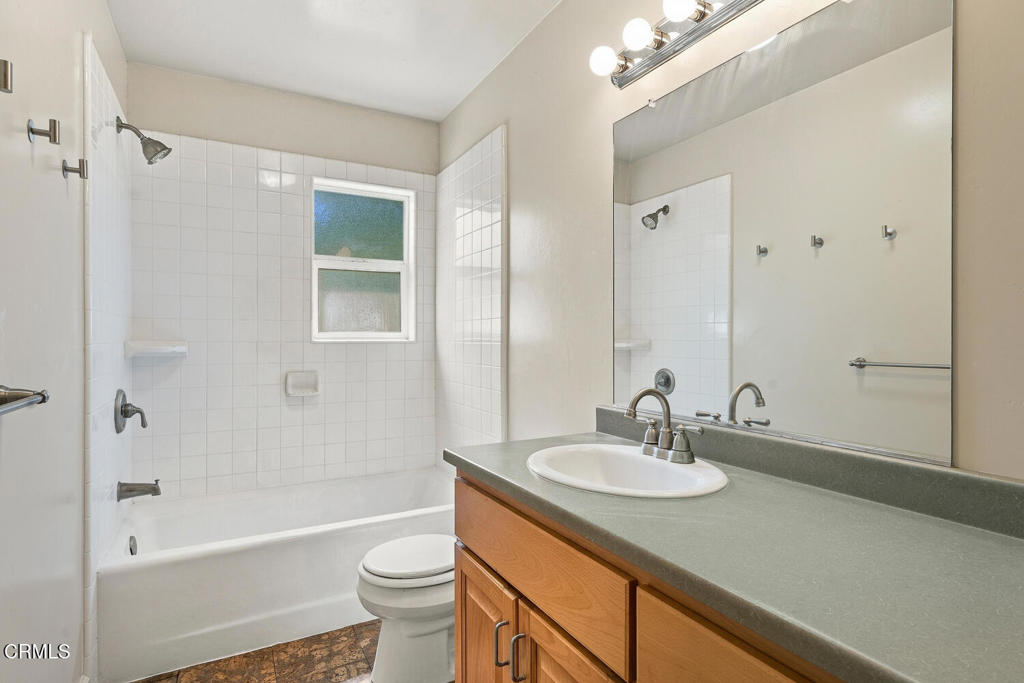 32800 Albion Ridge Road Property Photo 11