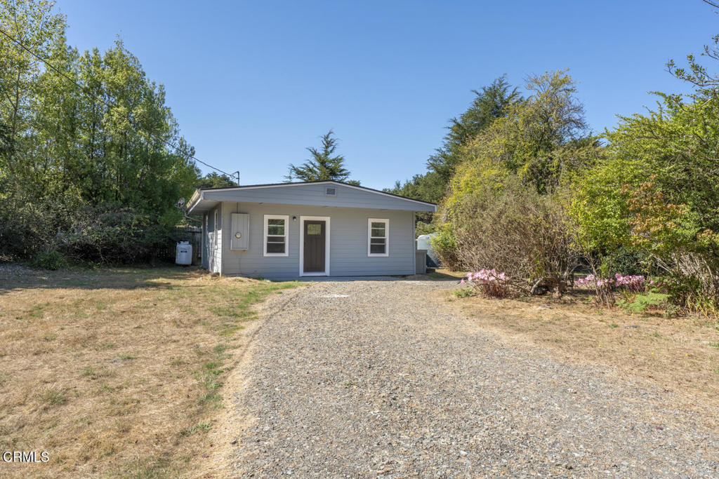 19260 Summers Lane Property Photo 1