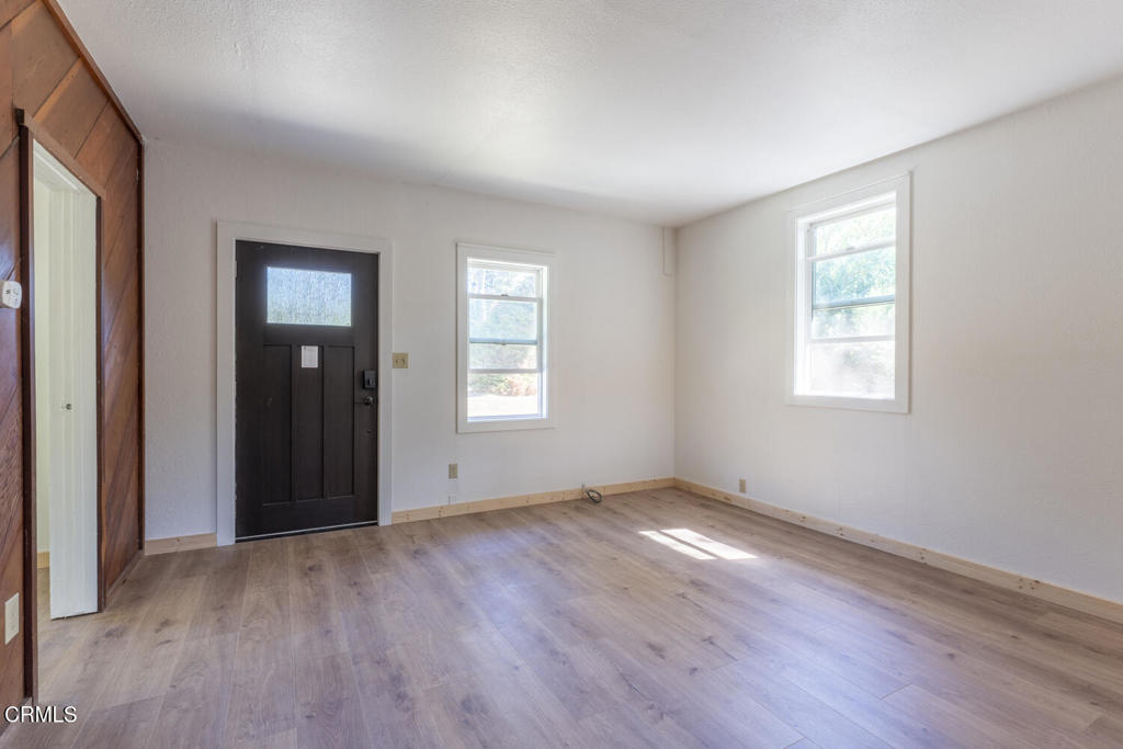 19260 Summers Lane Property Photo 8