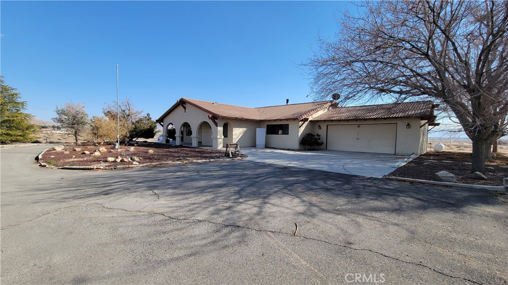 22149 Waalew Road Property Photo 3