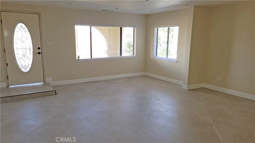22149 Waalew Road Property Photo 6