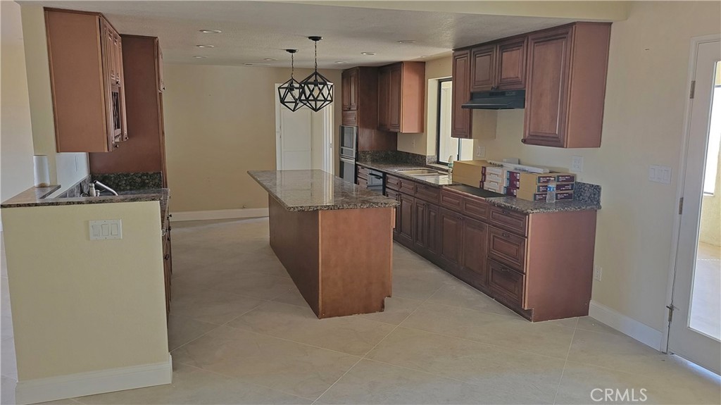 22149 Waalew Road Property Photo 9