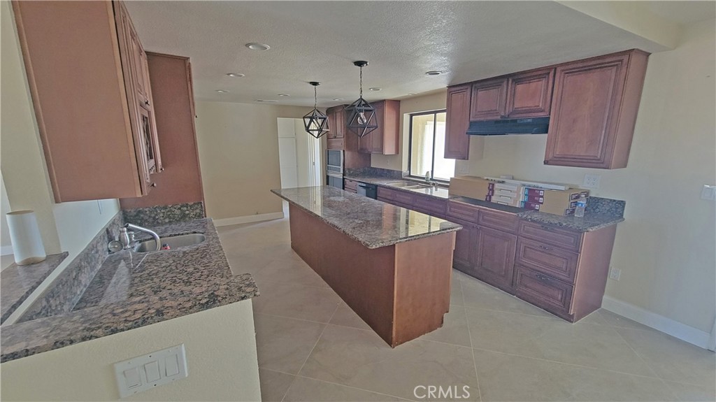 22149 Waalew Road Property Photo 11