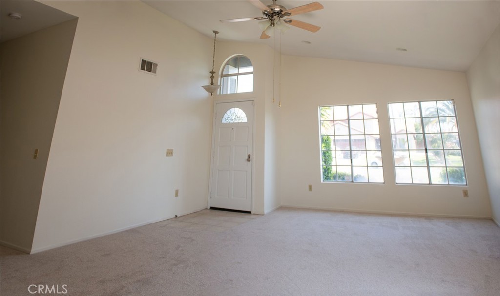 2147 W Fairview Drive Property Photo 4