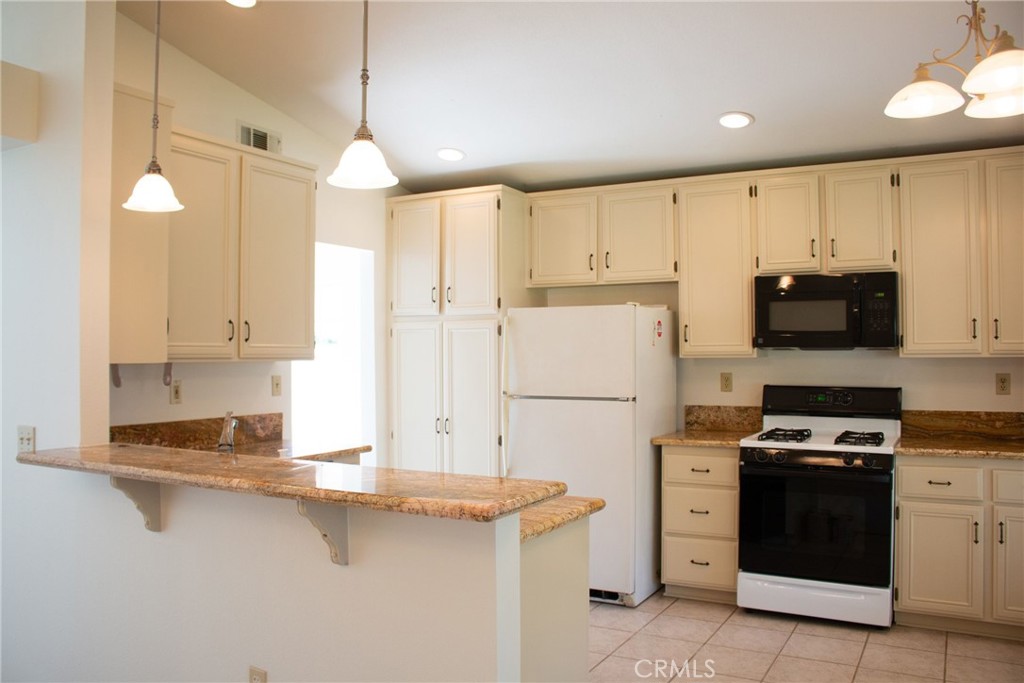 2147 W Fairview Drive Property Photo 7