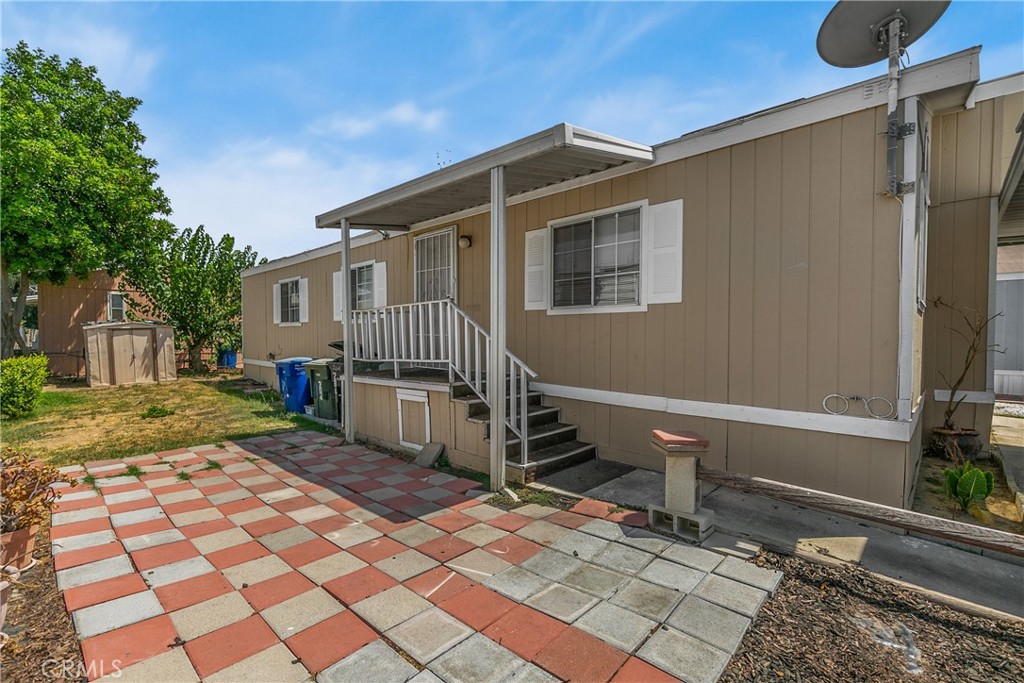 1855 Riverside Dr 264 Property Photo 4