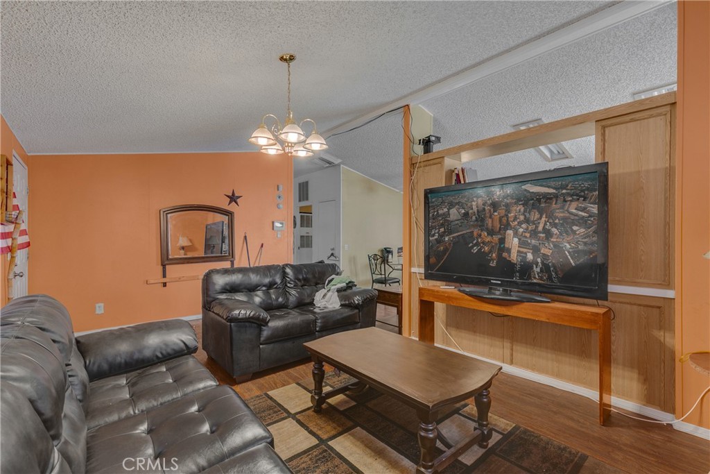 1855 Riverside Dr 264 Property Photo 6