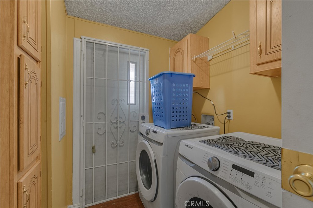 1855 Riverside Dr 264 Property Photo 12