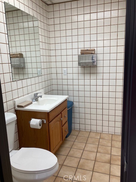575 E Carreon Drive Property Photo 10