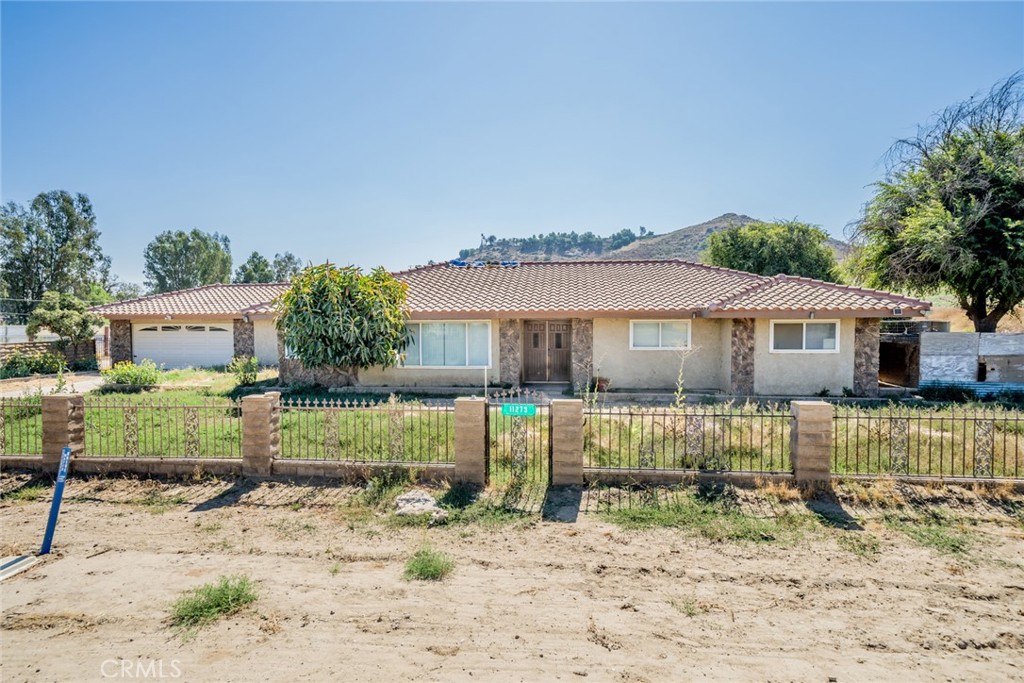 11273 Alder Avenue Property Photo 1