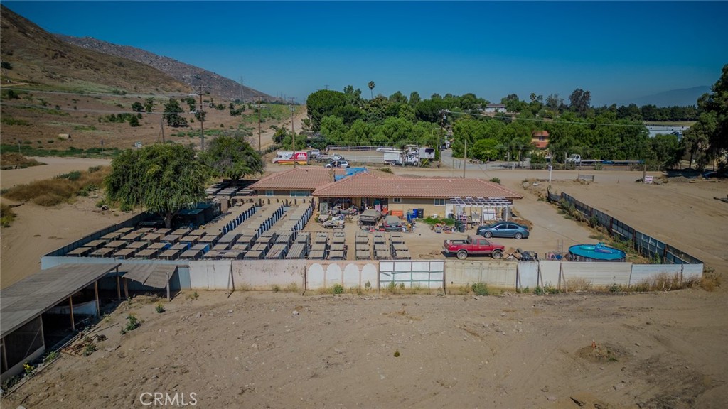11273 Alder Avenue Property Photo 14