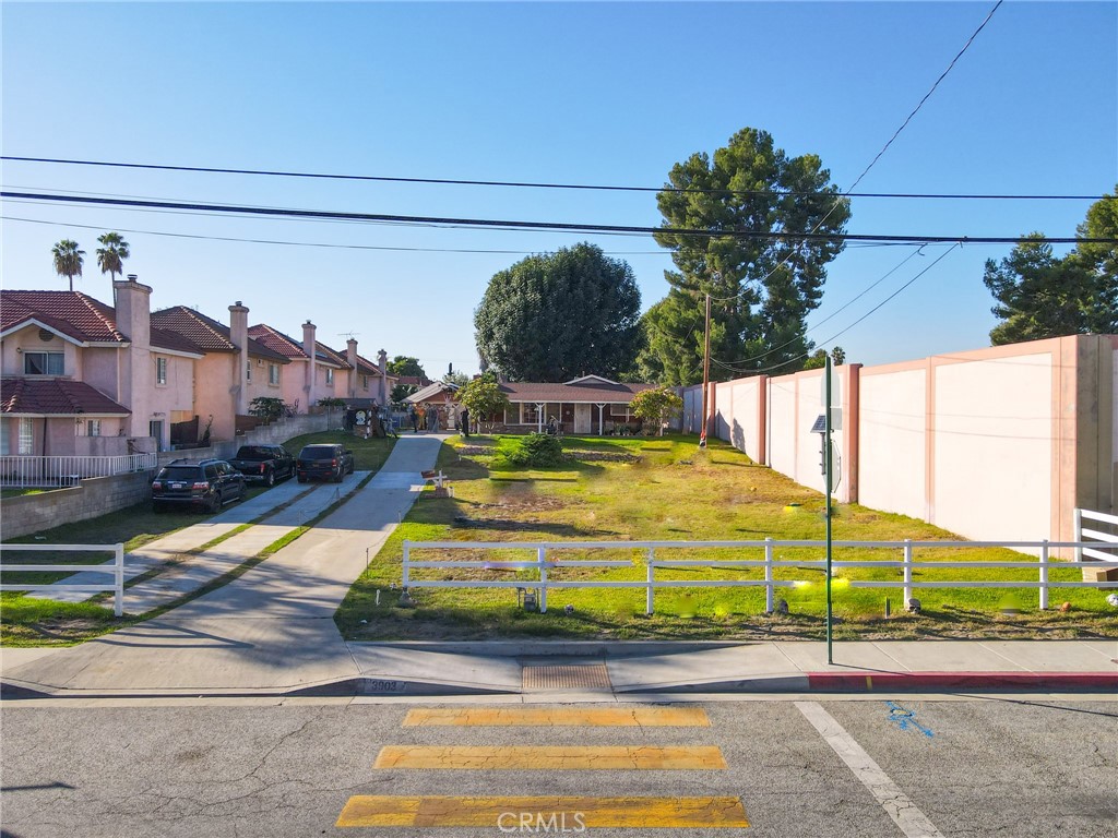 3903 Gilman Road Property Photo 1