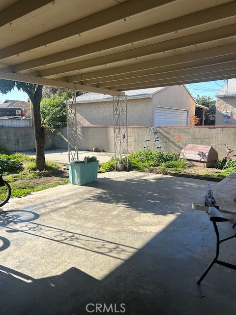 11326 Broaded Street Property Photo 9
