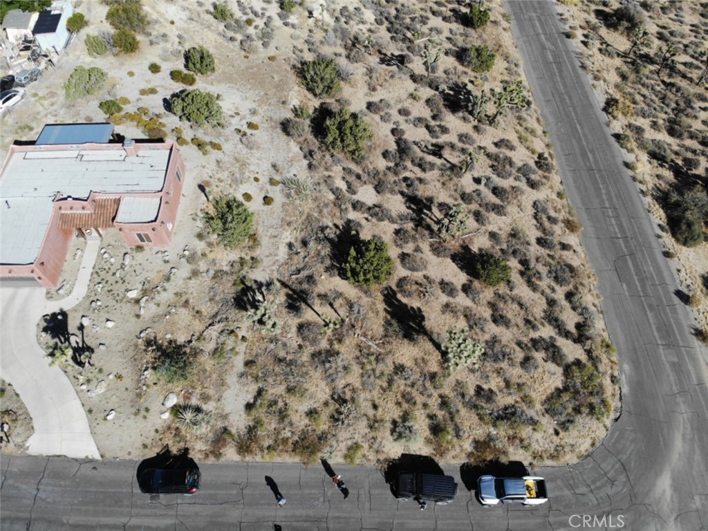 54896 Onaga Trail Property Photo 1