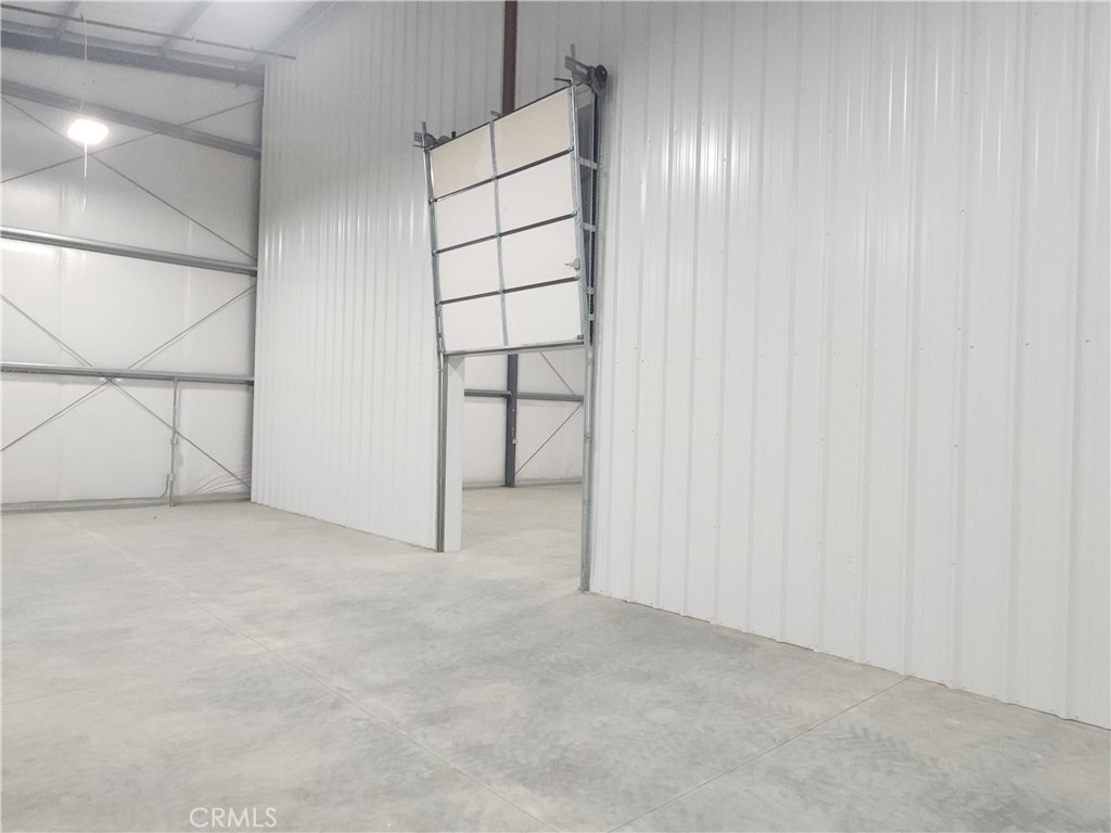 17454 Adelanto Road Property Photo 24