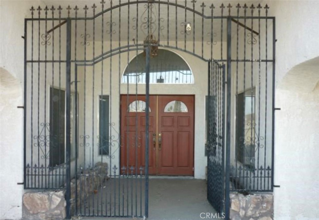 6888 Bookasta Road Property Photo 6