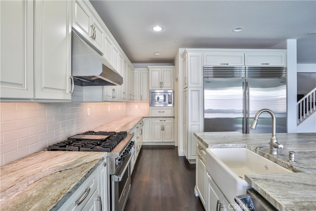 2795 Devonshire Lane Property Photo 16