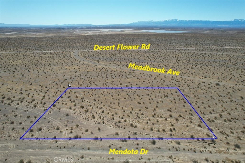 3 Mendota Drive Property Photo 11