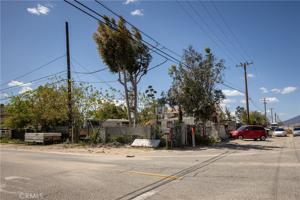 3610 Cajon Boulevard Property Photo 9