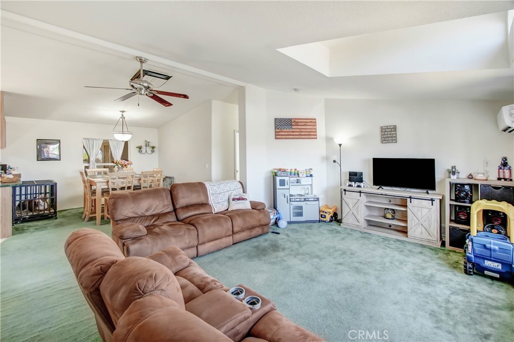 25635 Kargat Street Property Photo 6