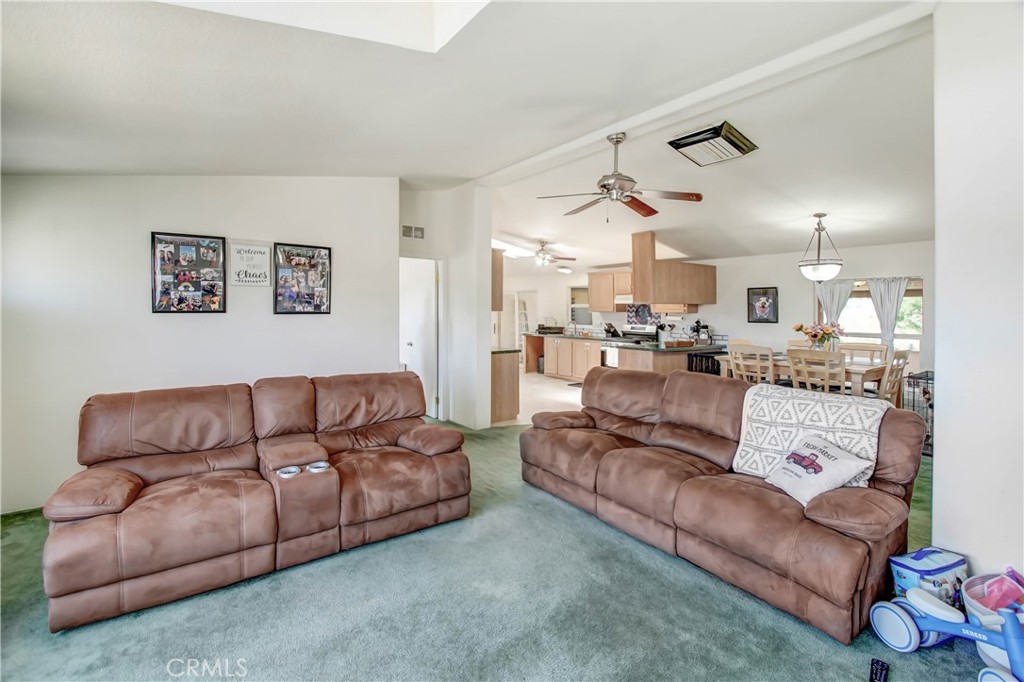25635 Kargat Street Property Photo 7