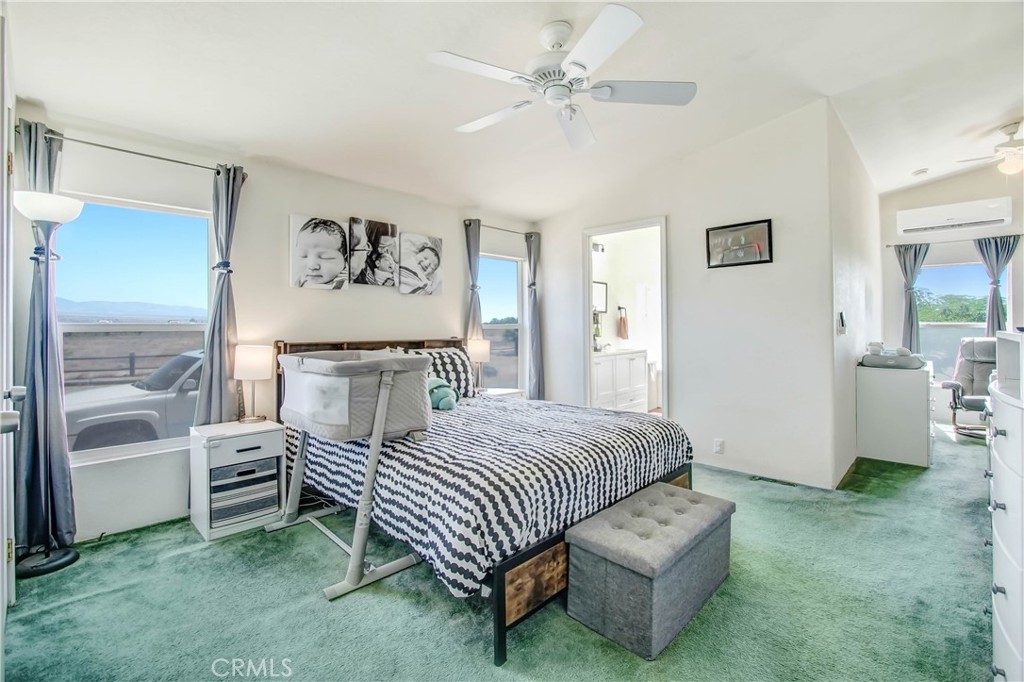 25635 Kargat Street Property Photo 12