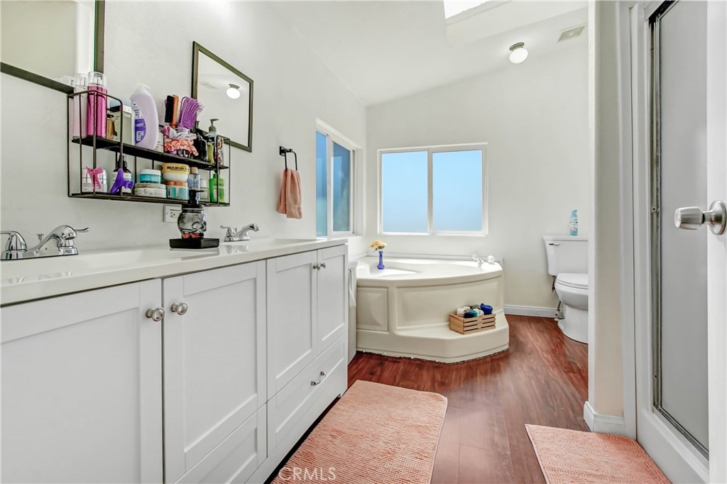 25635 Kargat Street Property Photo 13