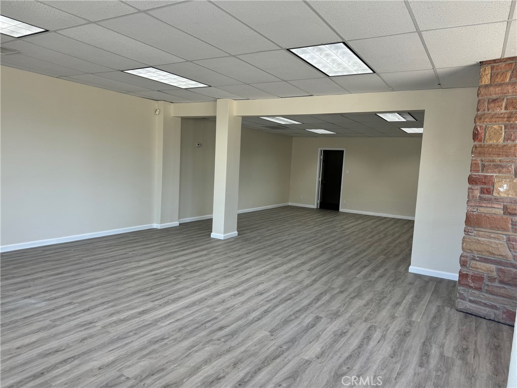 1160 W Mission Boulevard Property Photo 10
