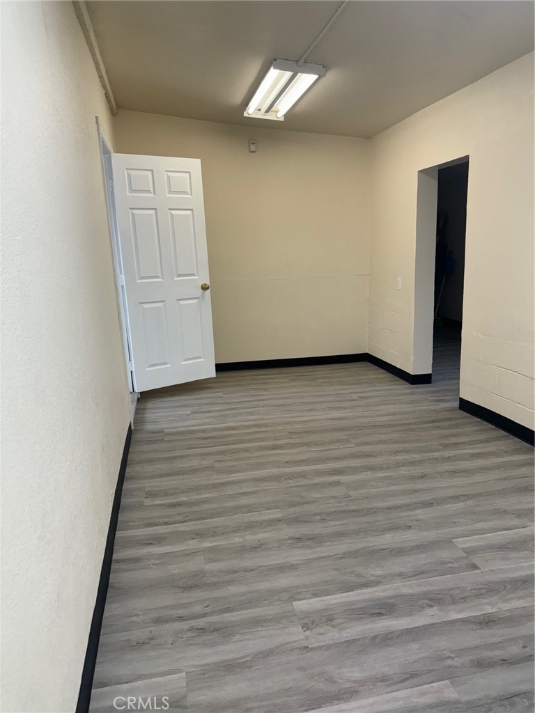 1160 W Mission Boulevard Property Photo 14
