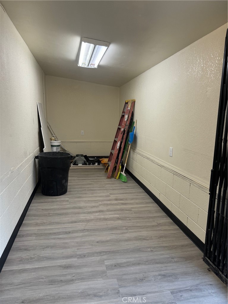1160 W Mission Boulevard Property Photo 21