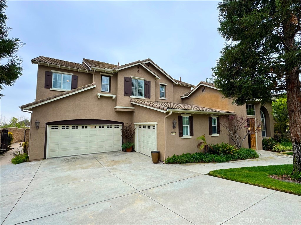 8911 Mustang Road Property Photo