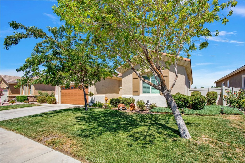 10935 Katepwa Street Property Photo 1