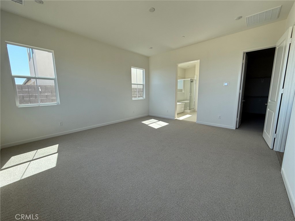 15949 Conservatory Drive Property Photo 9