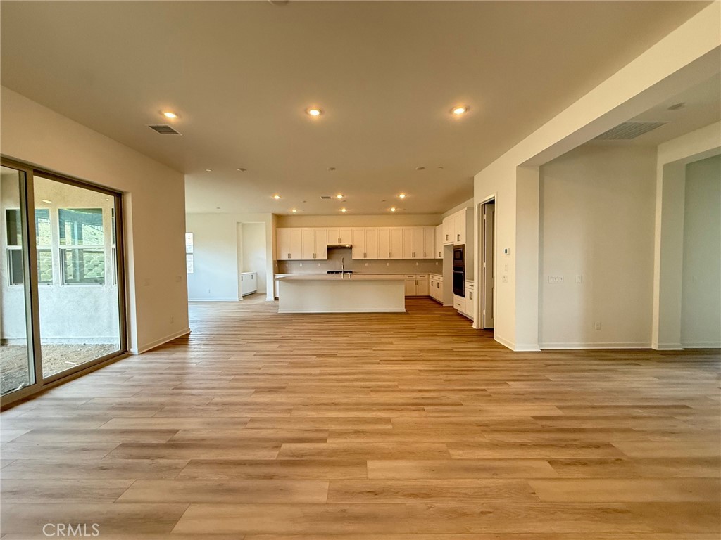 15772 Conservatory Drive Property Photo 7