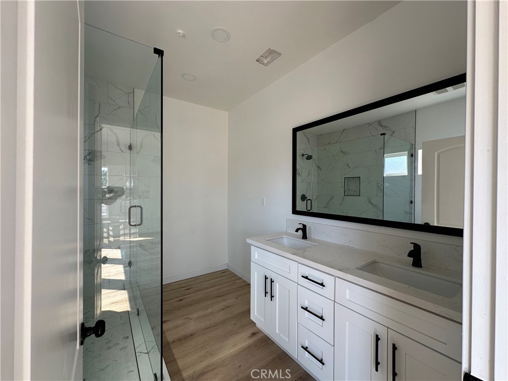 8249 Red Hill Country Club Rd Property Photo 5