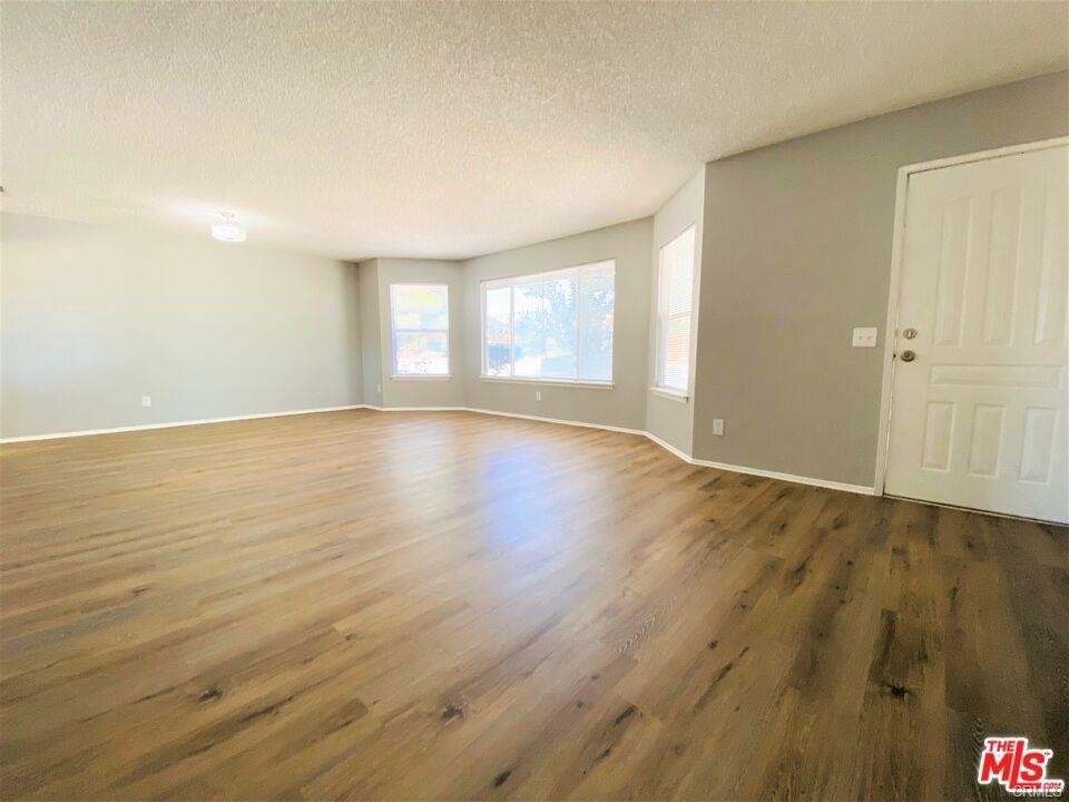 16716 Stagecoach Avenue Property Photo 3