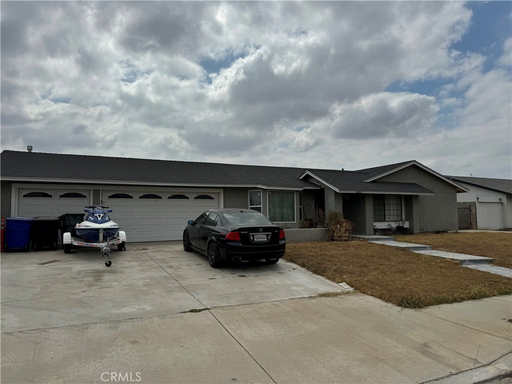 8322 Stonewood Lane Property Photo 2