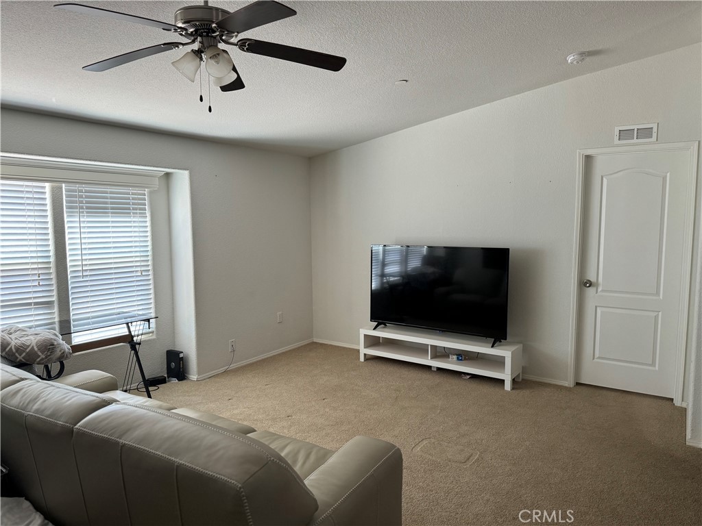 39775 Bautista Road Property Photo 3