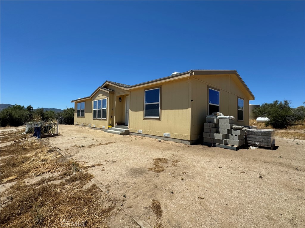 39775 Bautista Road Property Photo 12