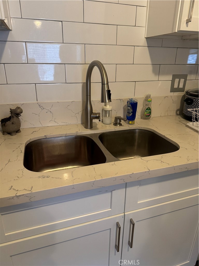 2018 Las Vegas Avenue 18 Property Photo 6
