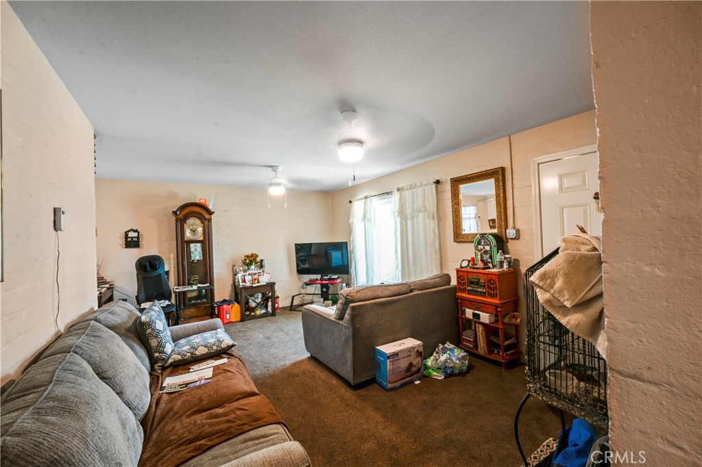 15148 Hibiscus Avenue Property Photo 3