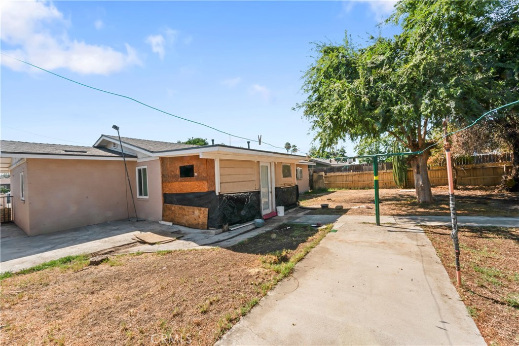 15148 Hibiscus Avenue Property Photo 13