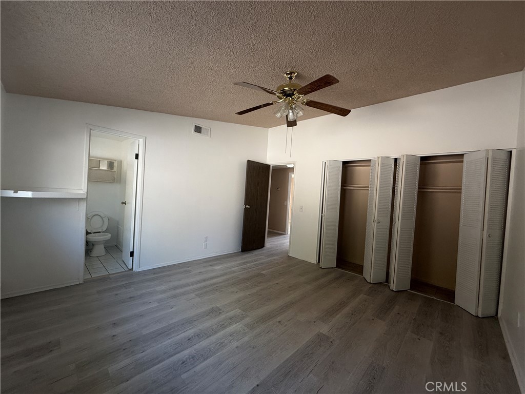 941 S Sycamore Avenue Property Photo 30