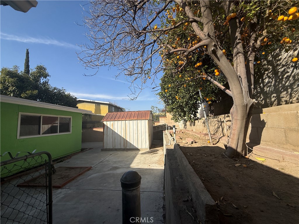 941 S Sycamore Avenue Property Photo 35