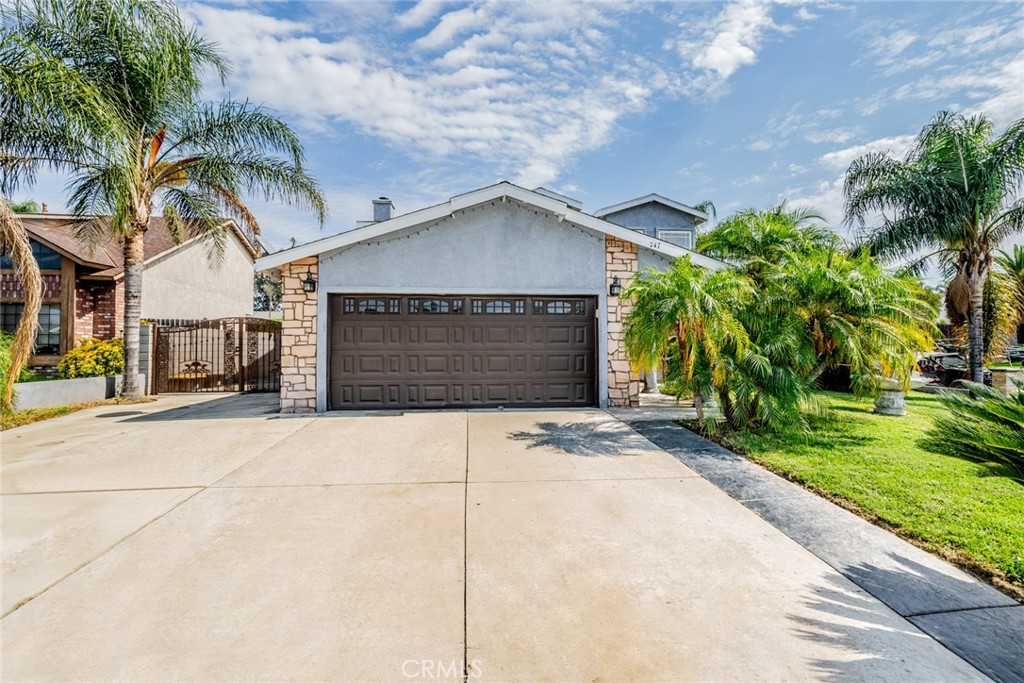 747 S Lassen Avenue Property Photo 1